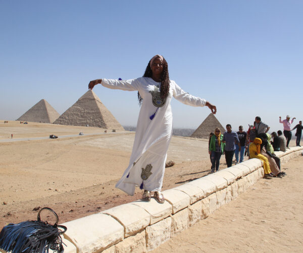Cairo & Giza Pyramids – Full-Day Bus Adventure
