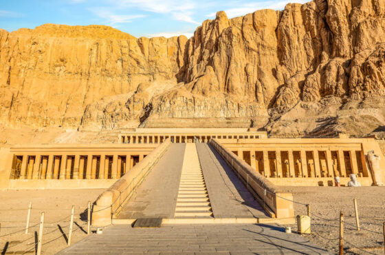 Luxor Express Sightseeing Tour – Hatshepsut, Karnak & Memnon